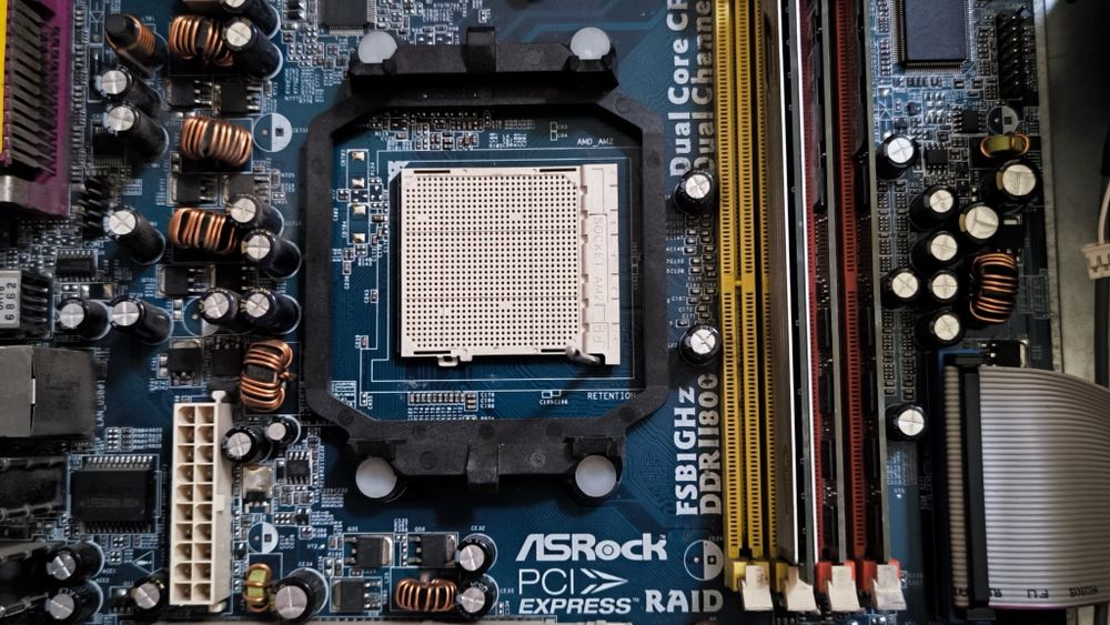 Vendo Motherboard Asrock