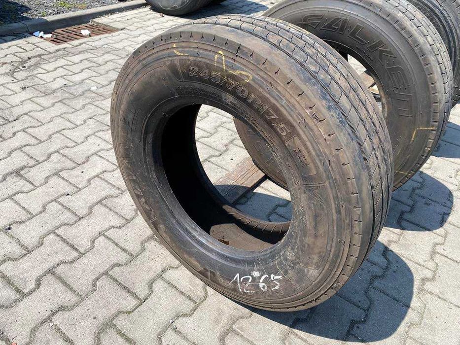 Opona używana ciężarowa prowadząca 245/70R17.5 ADVANCE GR-A1 / 10mm