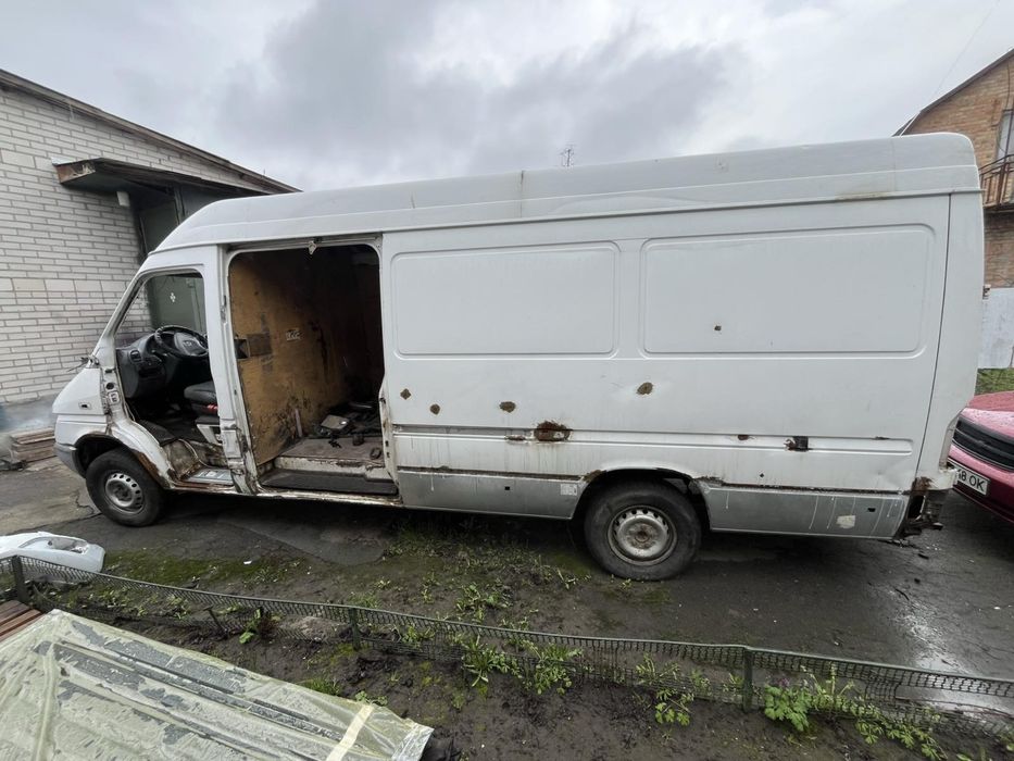 Продам sprinter під ремонт