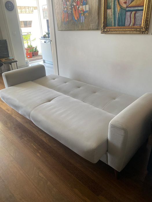 Sofá Cama . Pouco usado