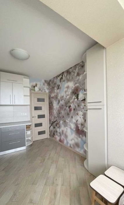 Hg8 Продам 1 комнатную ЖК Малой