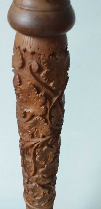 Okazja . Lampa stojąca bogato reźbiona indyjska