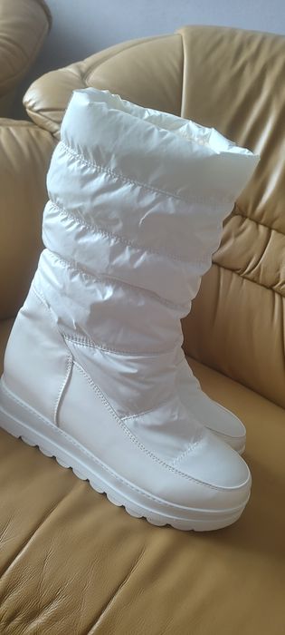 Śniegowce białe damskie