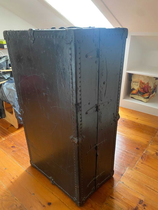 Mala de Porão Vintage Antiga