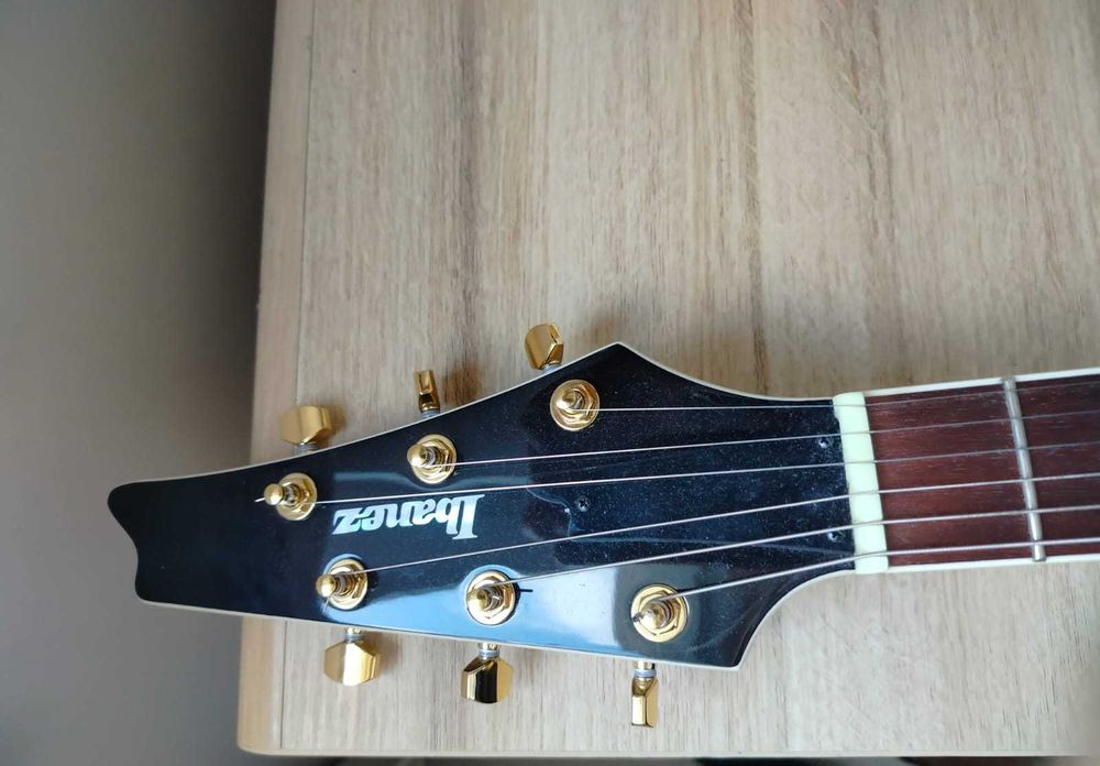 Gitara elektryczna Ibanez iceman ic-420 ABM