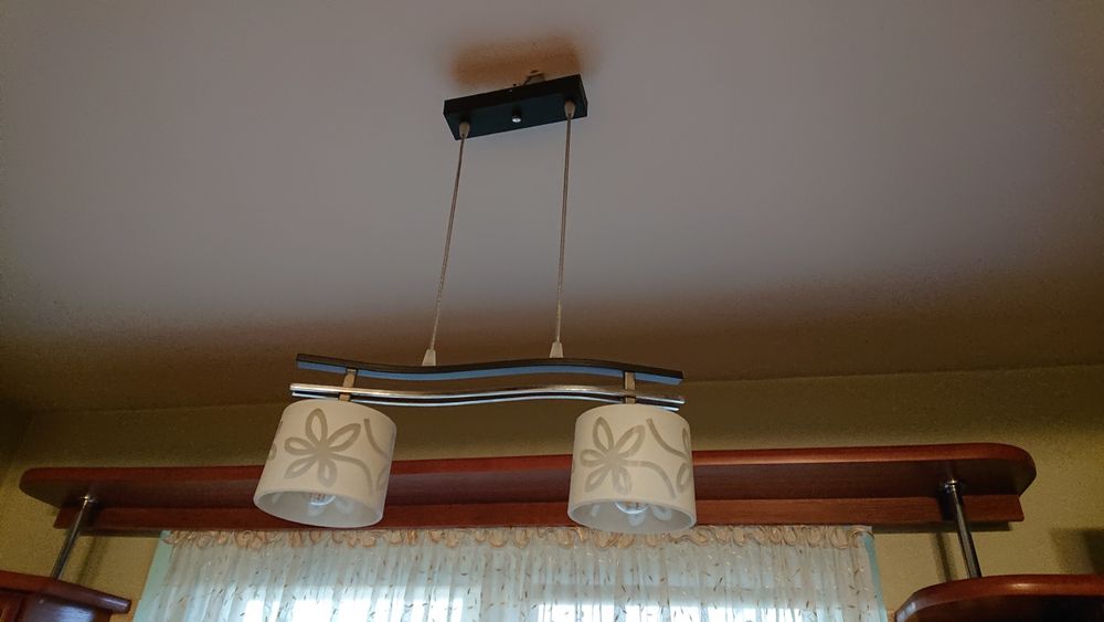 Pokokojowa lampa wisząca