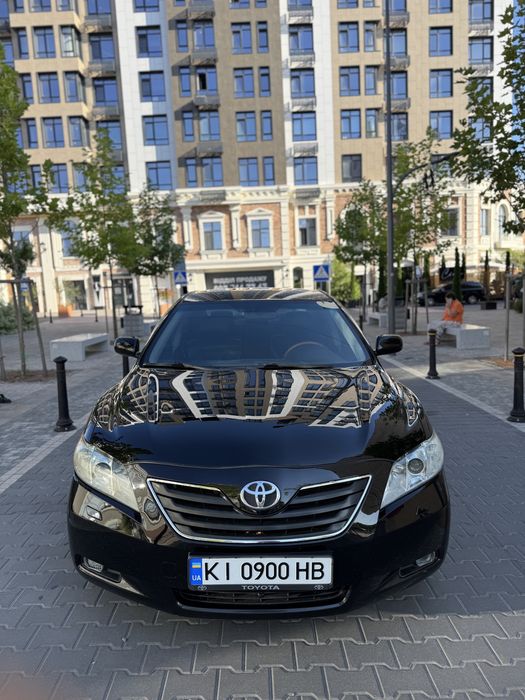 Продам Toyota Camri 40