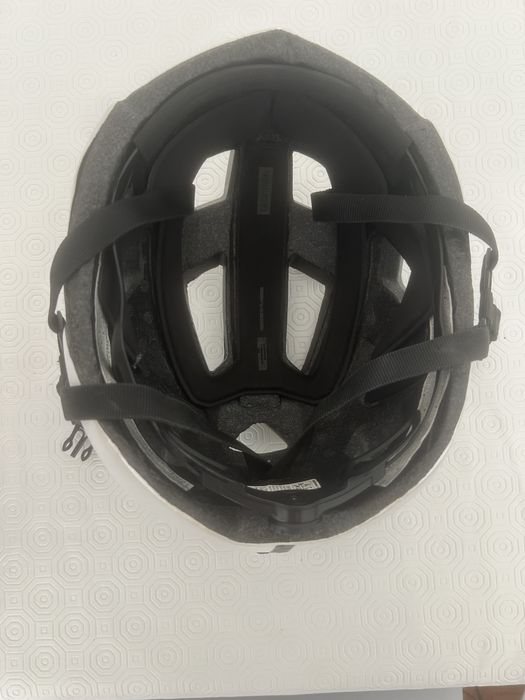 Capacete Van Rysel