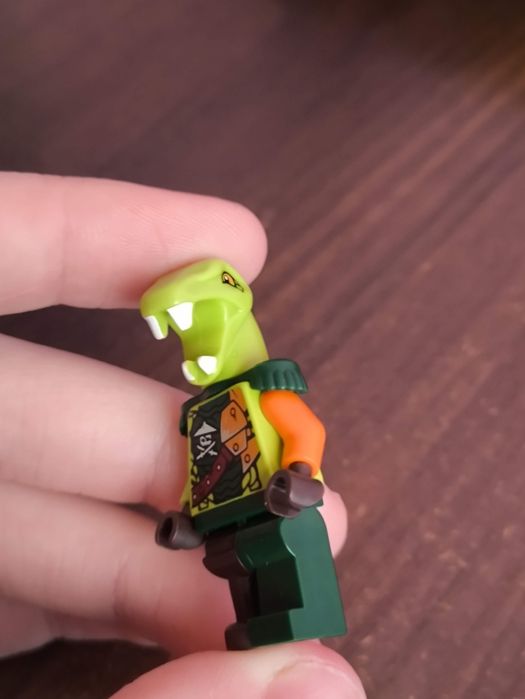 lego ninjago minifigures