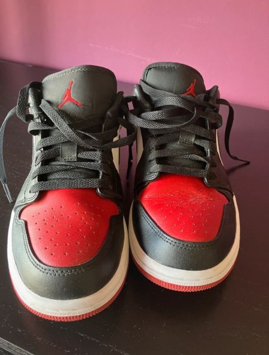 Air Jordan 1 Low Black Red