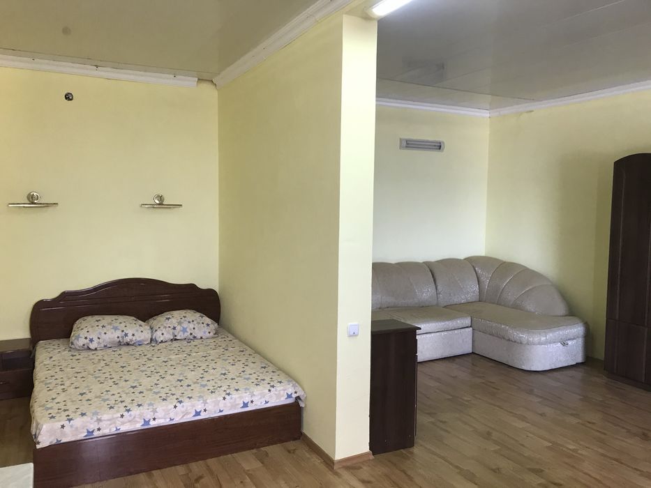 Домик (курень) 2 поверхи 50 м від моря(1 хвилина) ВІЛЬНО З 23.08
