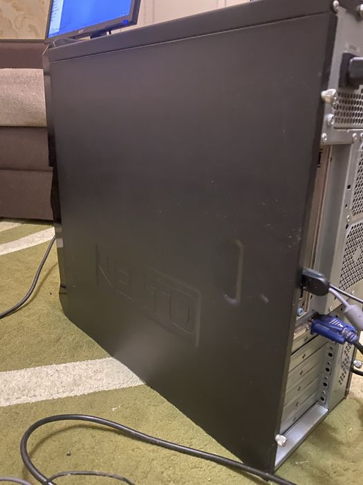 Комп’ютер (системний блок + монітор + клавіатура + миша)