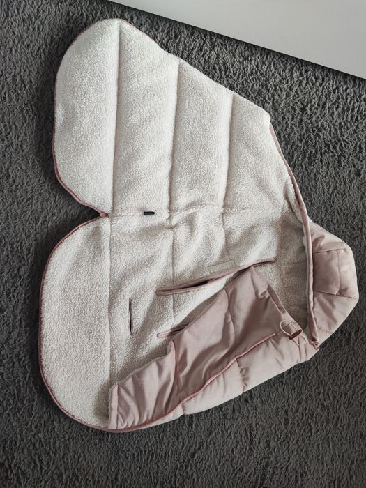 Zimowy śpiworek do wózka Baby Multi Smoke Rose, La Millou