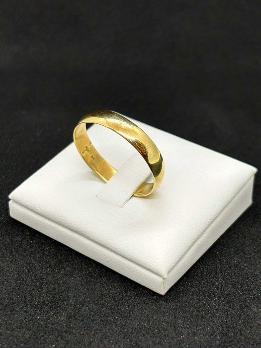 Złota Obrączka pr 333 3,10g (Rozmiar 30)