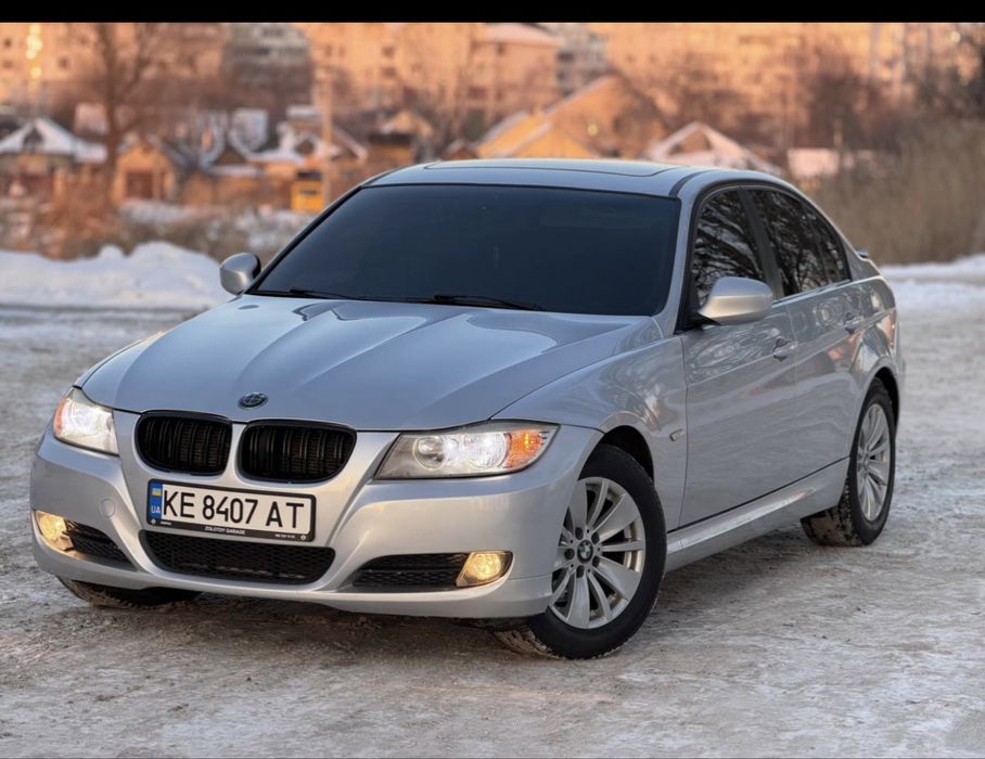 Продам Е90 FL 3.0 атмо полный привод!