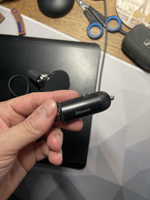 Baseus безпровідна зарядка тримач iphone magsafe