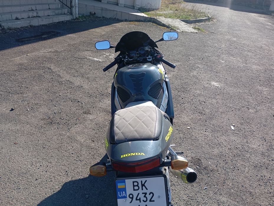 Продам HONDA CBR929RR