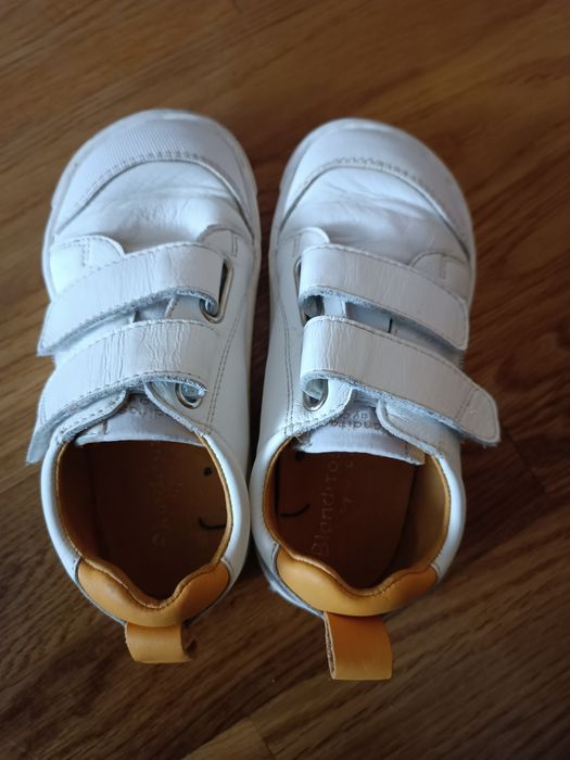 Sapatos barefoot tamanho 27