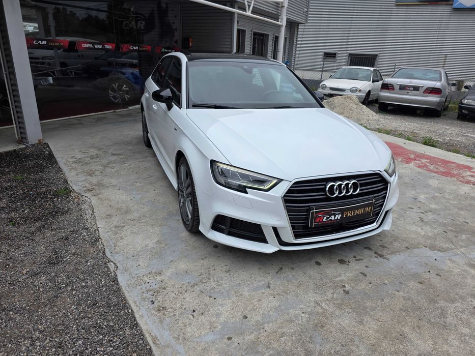 Audi A3 1.6 TDi S-LINE