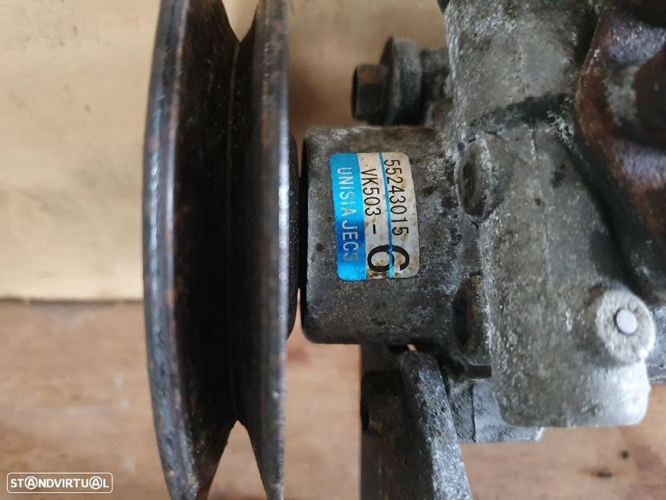 Bomba direção assistida Nissan Navara D22 2.5 YD25- 5524.3015 VK503 C