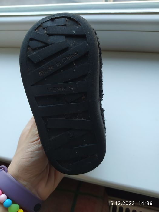 Продам угіки плюш