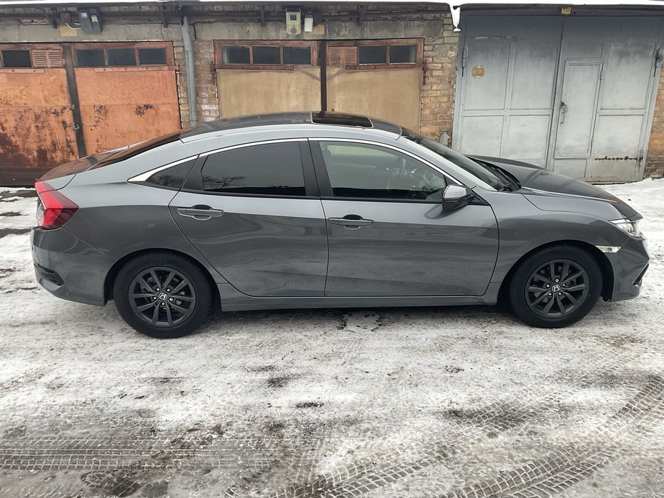 Продам Honda Civik 10 покоління - 1.6 L  i -VTEC MT 125 к с