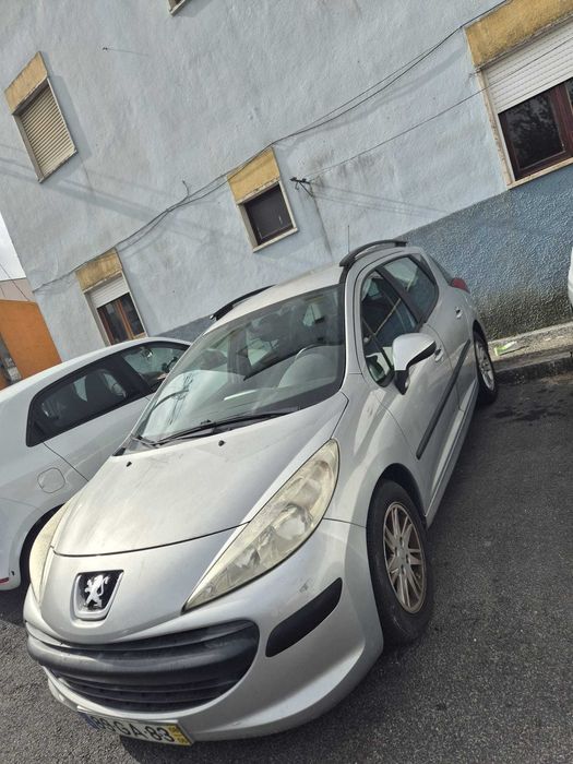 Peugeot 207-sw, impecável, pneus novos carro em bom aspeto.