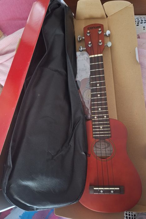 Conjunto de "ukulele"
