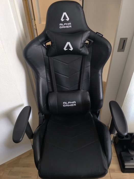 Cadeira gamer nova