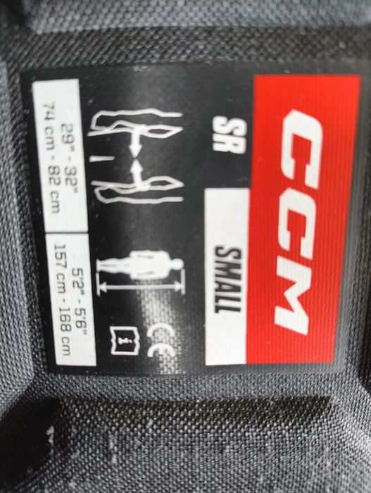 CCM as-v pro Senior S spodenki hokejowe top