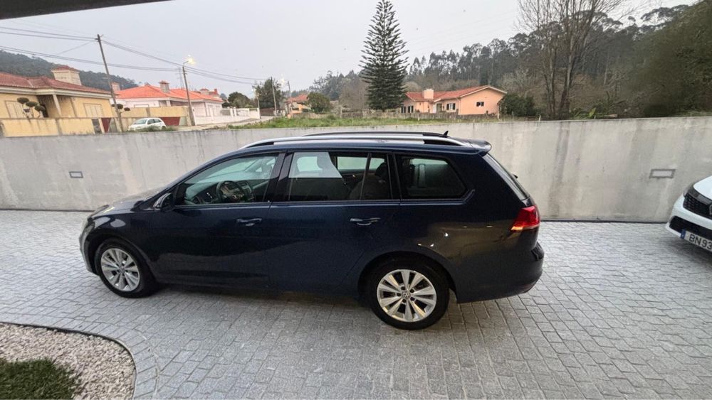 Volkswagen Golf VII Variant 1.6 TDI BlueMotion – 2016 – Muito estimada