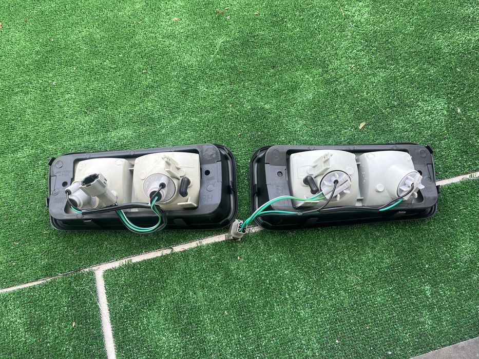 Фонарі в бампер Nissan Patrol Y61 , Y60