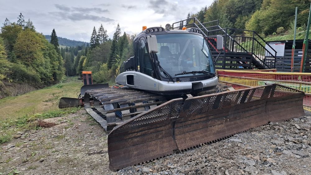 Ретрак, снігові пушки