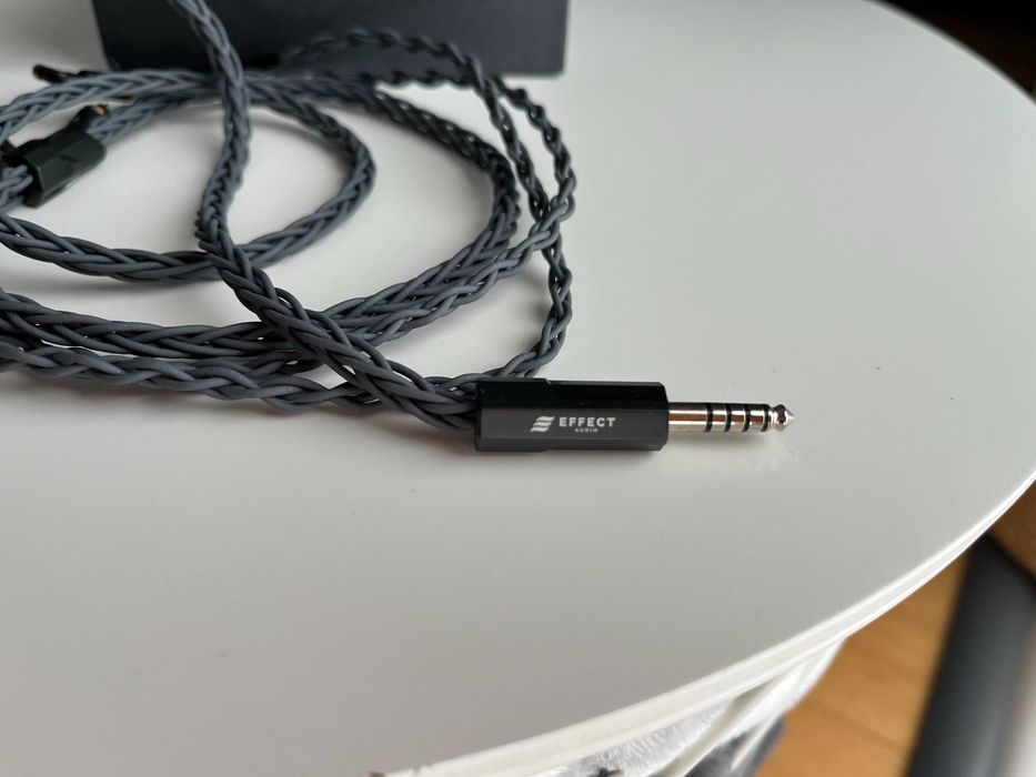 effect audio eros s 1st 4.4mm 2pin Effect Audio Eros S 1st