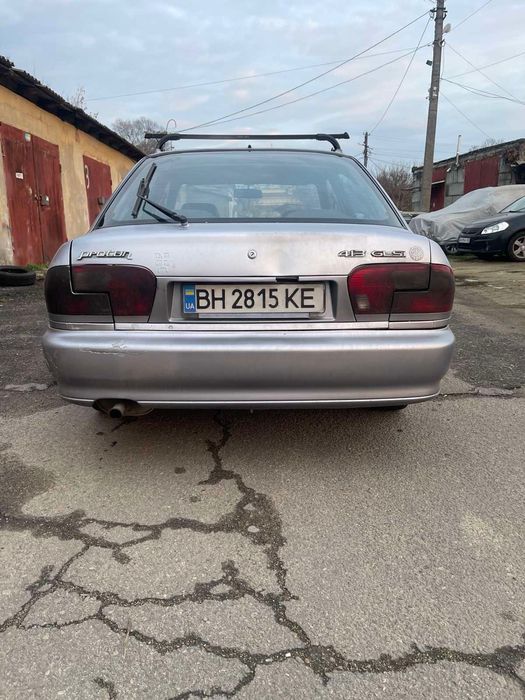 Автомобіль Mitsubishi Proton