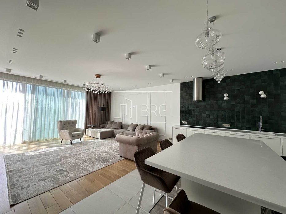 Многокомнатная квартира по адресу ул. Бандеры Степана (площадь 266 м²) - Atlanta.ua - фото 2