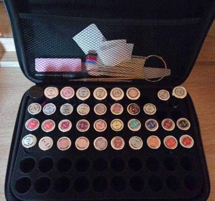 Kuferek Organizer na Lakiery Twarde Etui XXL 60 Lakierów Kosmetyczka