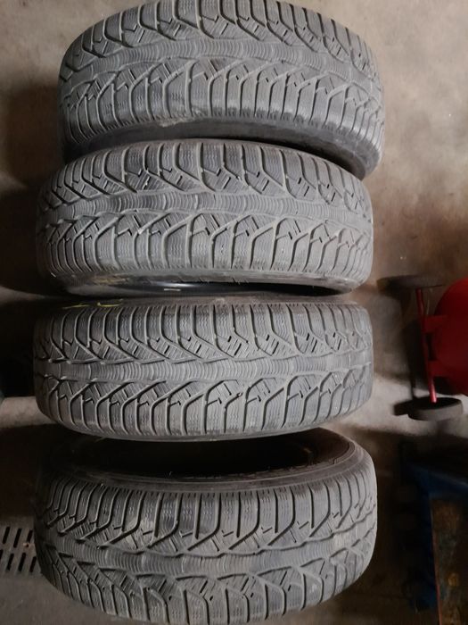 opony zimowe 195/65R15 4-szt. KLEBER Krisalp HP2