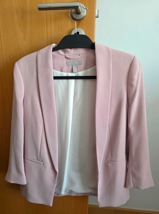 Blazer rosa claro H&M, tamanho 34 - nunca usado