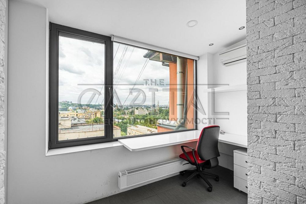 Продажа офиса, ул. Почайнинская, Подол