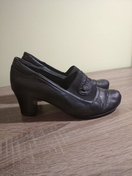 Туфлі жіночі шкіряні