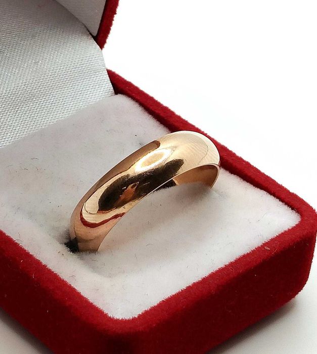 Złota obrączka szer: 5,5mm Pr.583 W:5,85gr Roz.19