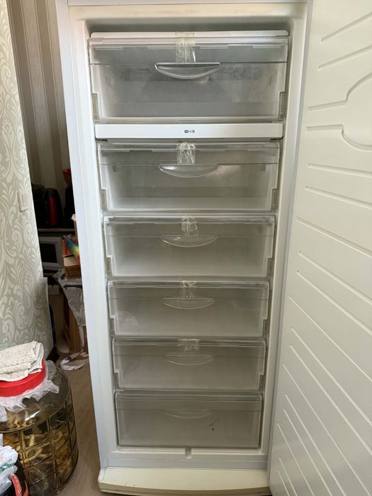 Морозильна камера у хорошому стані