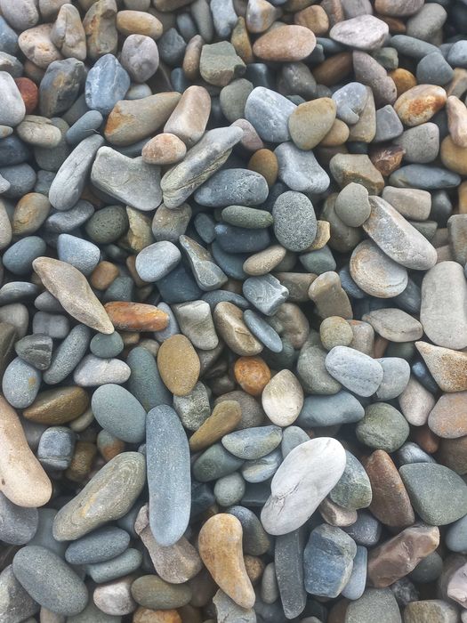 Галька річкова кольорова мита