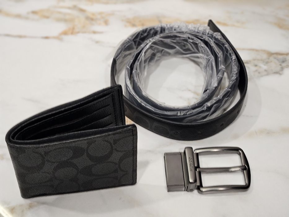 Кошелёк с ремнём coach