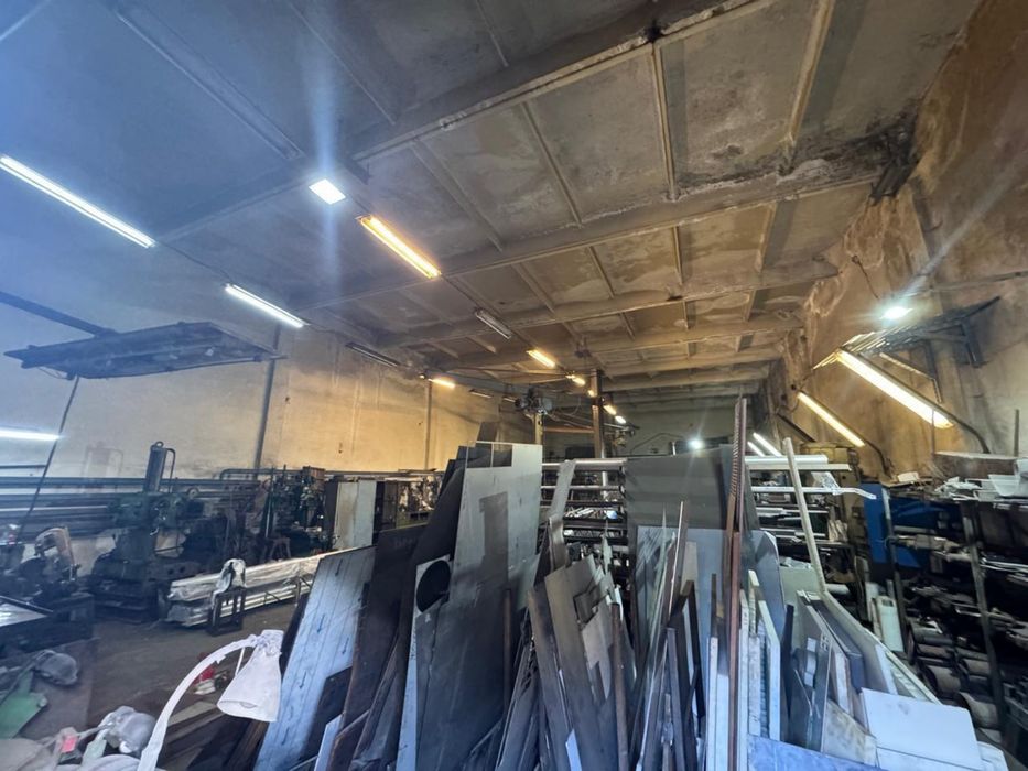 Подол , имущественный комплекс