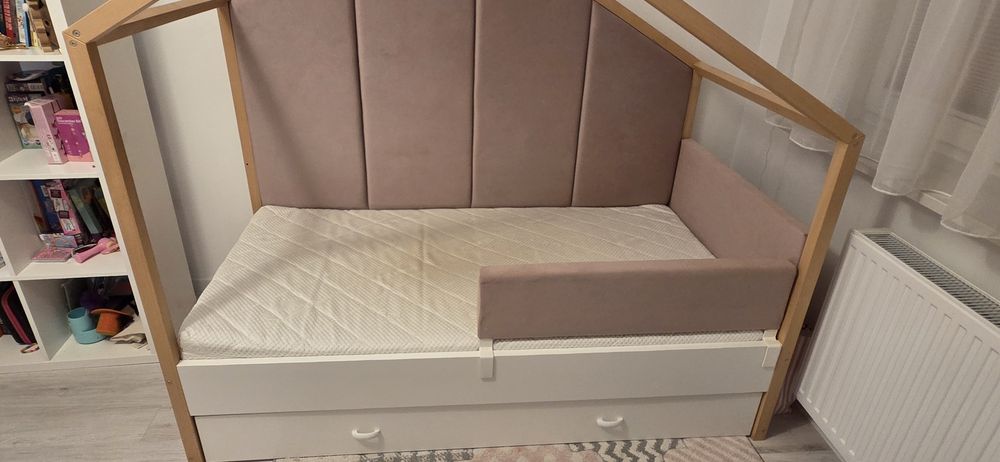 Łóżko  dla dziewczynki