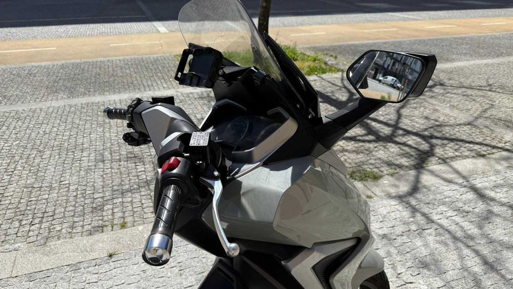 Honda forza 350 abs bluetooh extras nacional