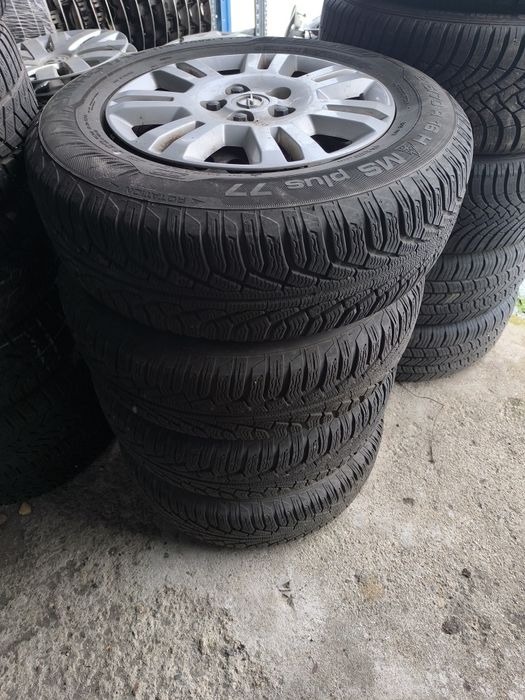 Koła zimowe 16 Opel Antara Chevrolet Captiva  215/70R16  Uniroyal