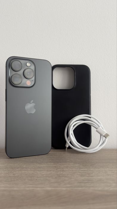 iPhone 15pro (stan idealny)
